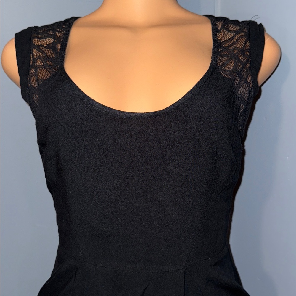 Black Dress - Picture 2 of 6